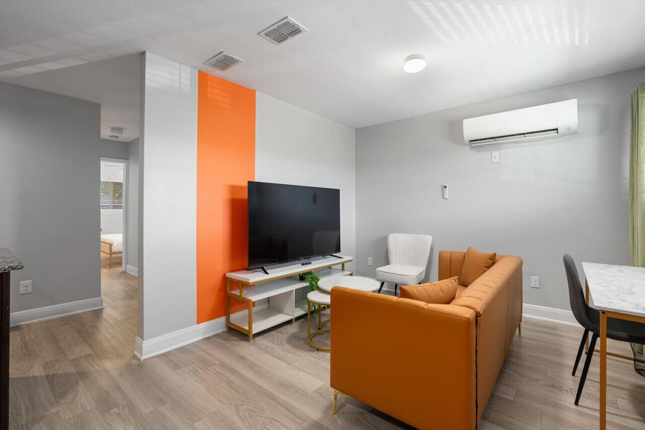 テレビ、ステレオ