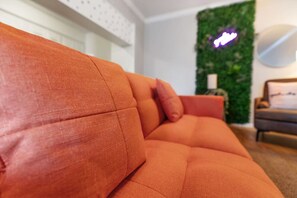 Interior - Mins to Downtown ~ Stunning Austin Haven ~ Pool (Austin)