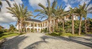 House | 8 bedrooms, Internet - Playa Serena 19 Sumptuous Retreat (Punta Cana)