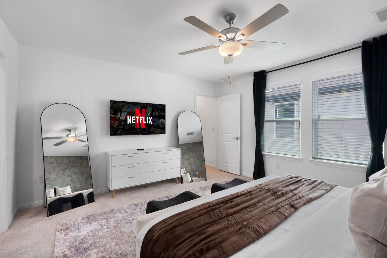 4 sovrum, skrivbord, strykjärn/strykbräda och wi-fi