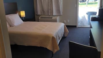 Classic Single Room | Desk, free WiFi, bed sheets