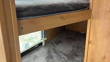1 camera, Wi-Fi gratuito, lenzuola