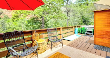 Luxury Creek Home with Spa, Sauna & Views
