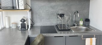 Atypical studio with all comforts