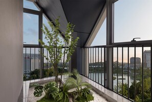 Suite, 1 King Bed, Bay View | View from room