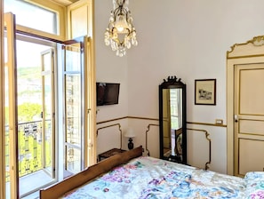 1 bedroom, free WiFi - B&B Salerno Royal Suite Central Station (Salerno)