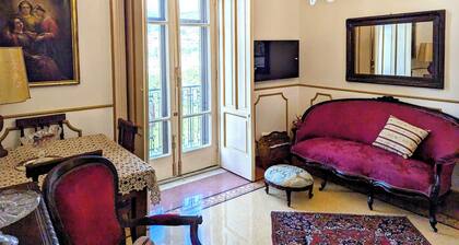 B&B Salerno Royal Suite Central Station