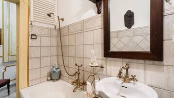 Suite Deluxe, vue ville | Salle de bain