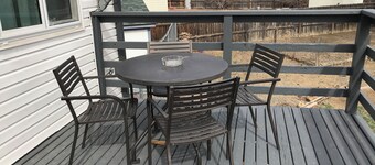 Charming 4-bedroom house with garage ,WiFi, AC in peaceful Aurora