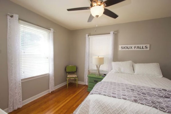 1 bedroom, WiFi, bed sheets