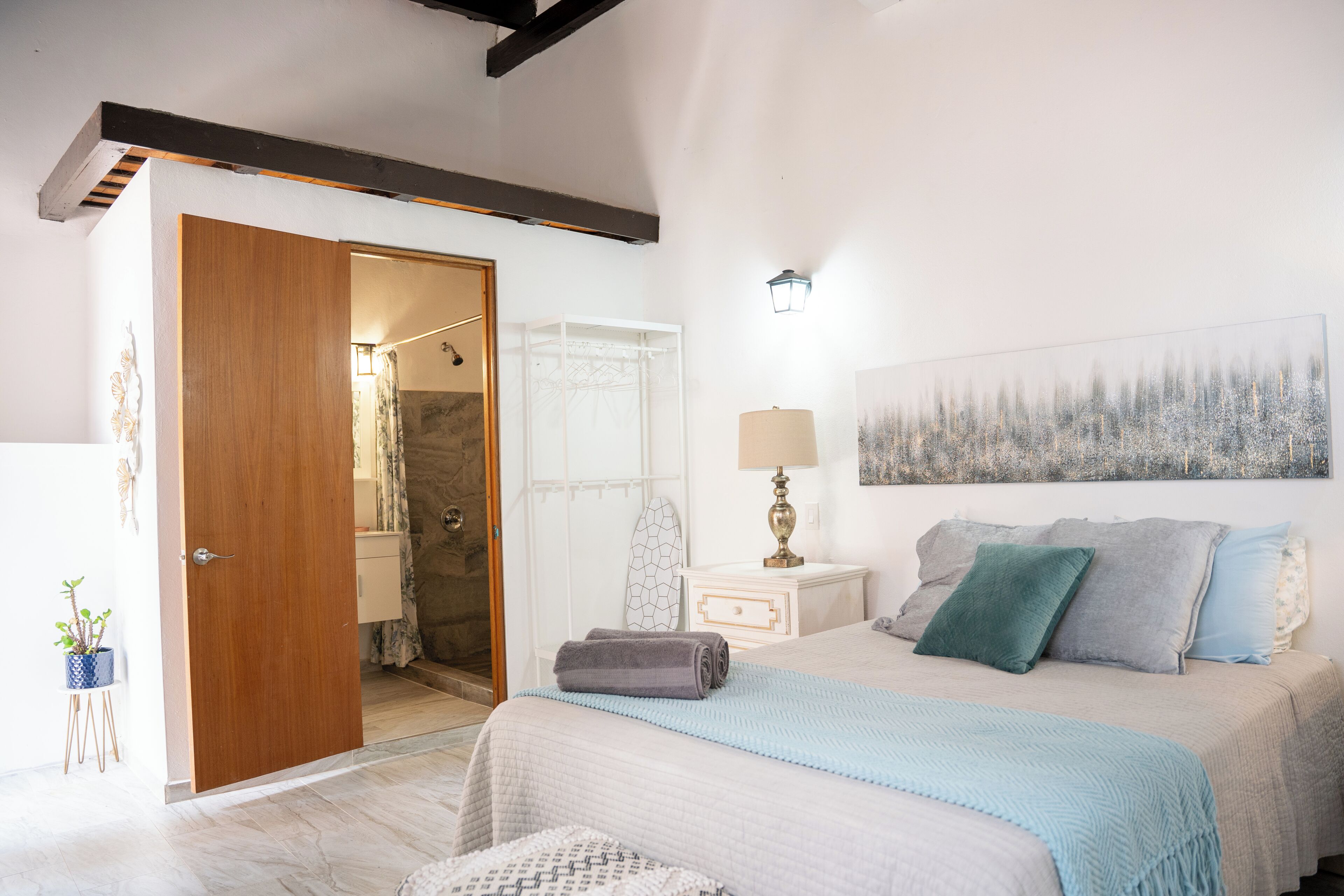 Basic Studio, Garden View | Free WiFi, bed sheets