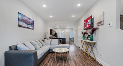 Luxury keyless free WiFi exit 11