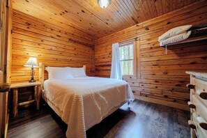 2 Schlafzimmer, Bügeleisen/Bügelbrett, Reisekinderbett, kostenloses WLAN