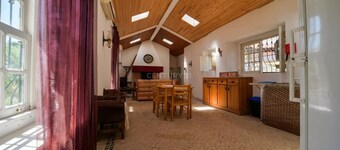 Retiro d'Azenha is a calm and cozy place surrounded by nature