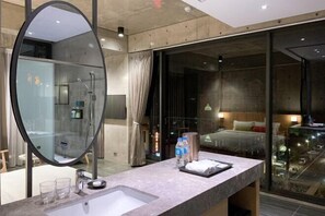 Soundproofing - Meet Sun Moon Lake (Nantou)
