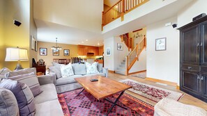 Tv, eldstad, tv-spel och dvd-spelare