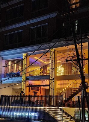 Front of property – evening/night