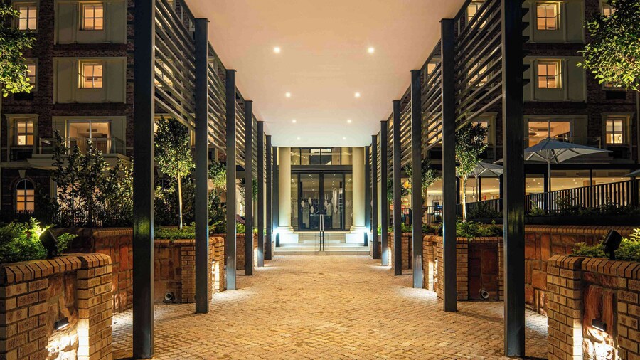 Hampton By Hilton Sandton Grayston