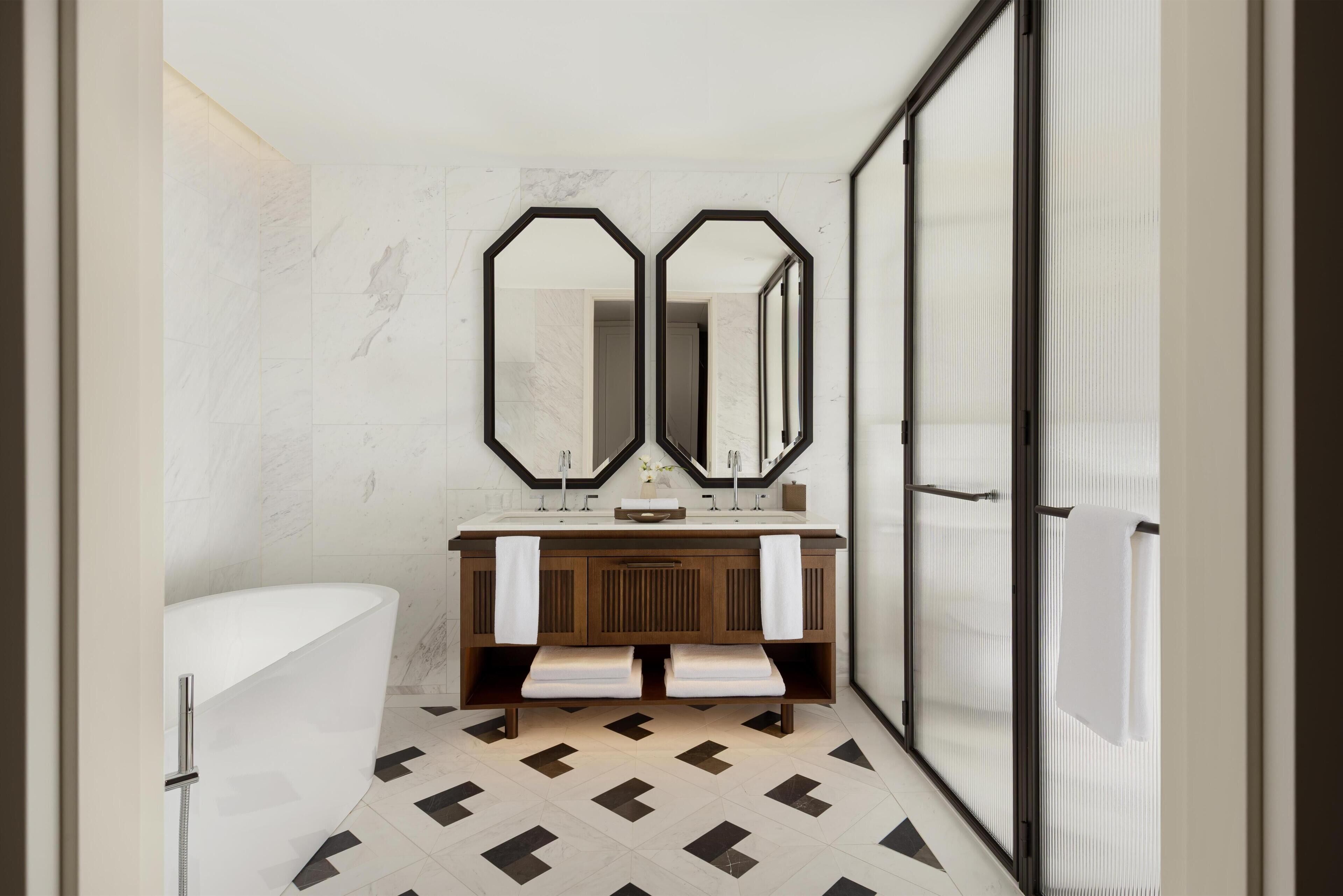 Bathroom shower