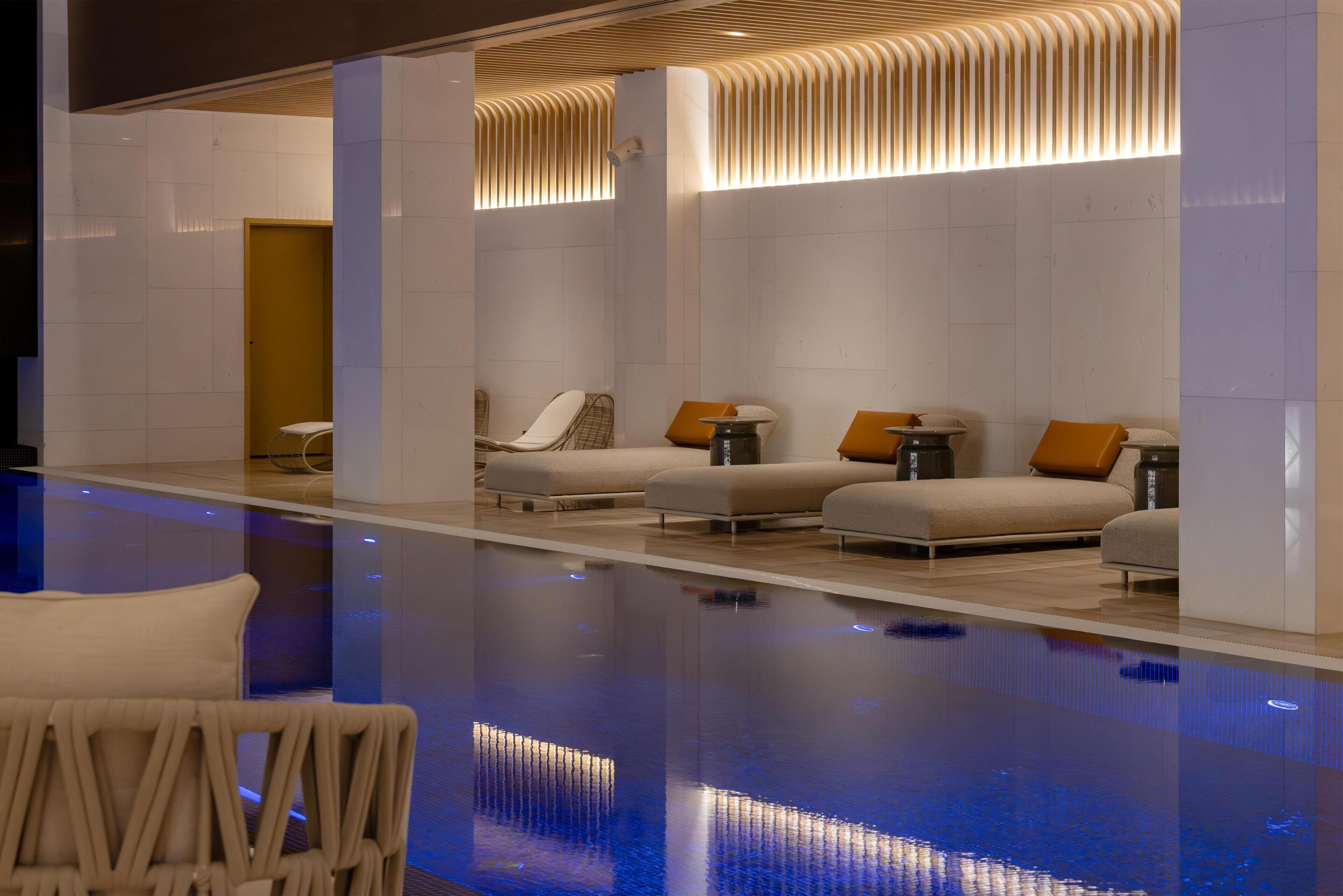 Una piscina techada