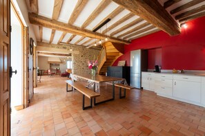 Interior - La Villa au Grand Chêne - Charmante maison pour 10p (Ombrée d'Anjou)