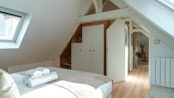 2 chambres, fer et planche Ă repasser, Wi-Fi gratuit, draps fournis