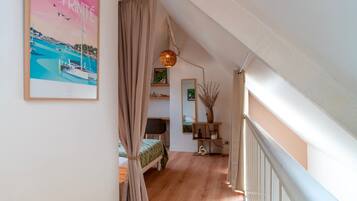 2 chambres, fer et planche Ă repasser, Wi-Fi gratuit, draps fournis