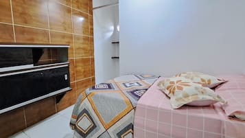 2 bedrooms, free WiFi