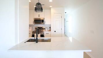 Microwave, oven, stovetop, dishwasher