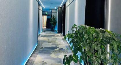 Urumqi Sundan Yakaifu Theme Hotel