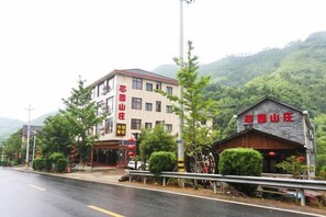 Exterior - Tianmu Mountain Xinyuan Villa (Hangzhou)