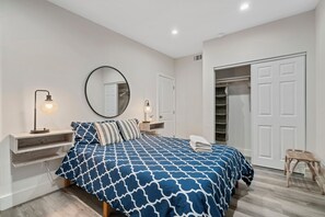 4 Schlafzimmer, Bügeleisen/Bügelbrett, Reisekinderbett, WLAN