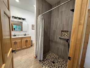 Dusch och handdukar