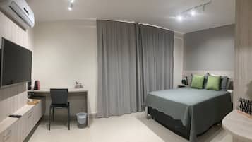 熨斗/熨衣板、WiFi、床单