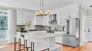 Talo (5 Bedrooms) | Sisätilat