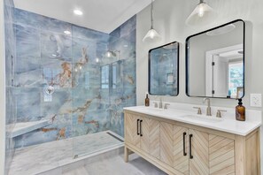 House (5 Bedrooms) | Interior - Southern Oasis by Avantstay 0.5mi Walk to the Beach, Pool, Patio, Large Yard (Isle of Palms)