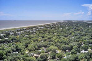 House (5 Bedrooms) | Interior - Southern Oasis by Avantstay 0.5mi Walk to the Beach, Pool, Patio, Large Yard (Isle of Palms)