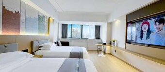 Huating Hotel