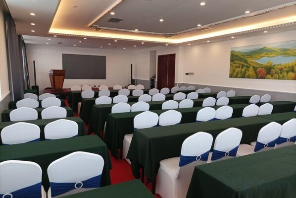 Unclassified image, 1 of 73, button - Shi Mao Garden Hotel (Beijing)