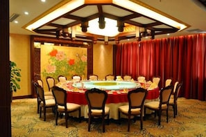 Banquet hall - Kaiyuan Hot Spring Resort (Dezhou)