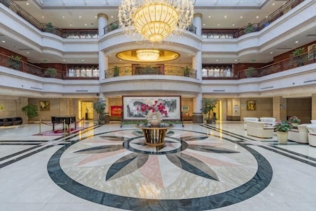 内装. Kaiyuan Hot Spring Resort