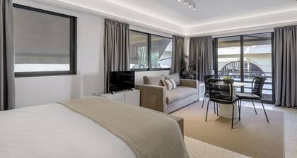 Momo Suites Acropolis by Aura Homes