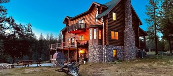 B&B Ranch is a cozy cabin, mountain views, perfect for rest, fun. 9-11 guest