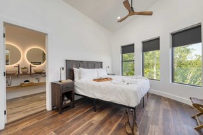 House (5 Bedrooms) | Interior - Skyline Sanctuary by Avantstay Indoor Pool, Game Room, Firepit, Mountain Views, Luxe Design (Sevierville)