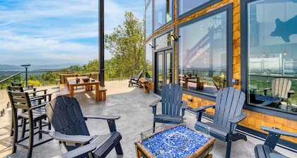 Skyline Sanctuary Indoor Pool, Game Room, Firepit, Mountain Views, Luxe Design