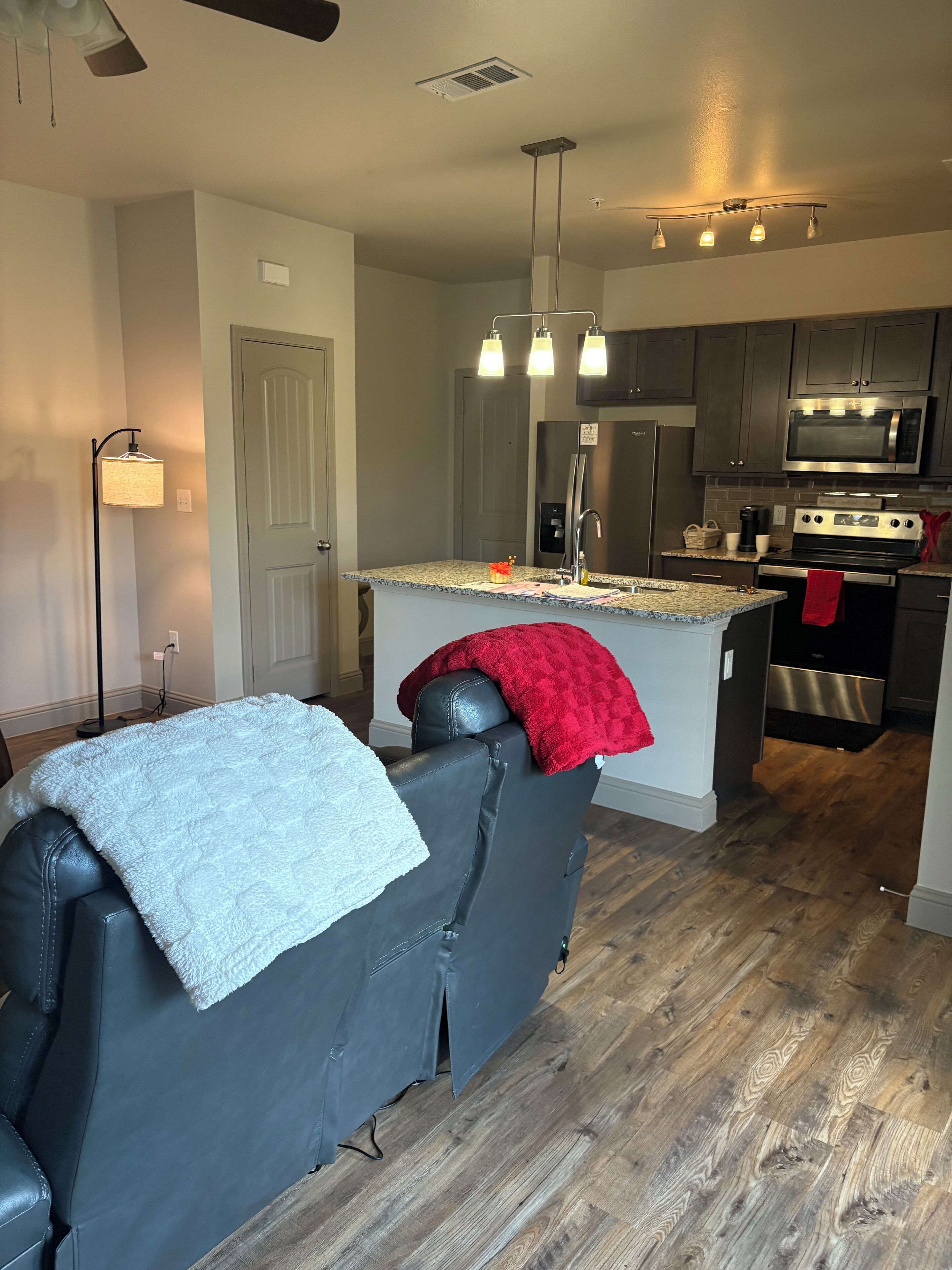 Microwave, oven, stovetop, dishwasher