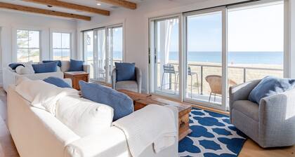 Stunning Beachfront Dream Home