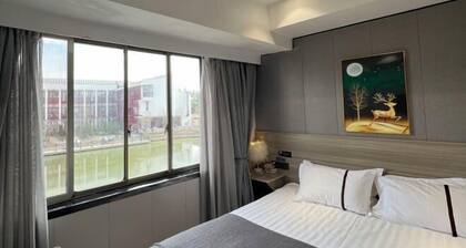 Shanghai Blues Fashion Hotel (Qingpu Zhujiajiao Ancient Town)
