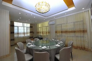 Meeting facility - You Yi Feng Hotel (Habahe)
