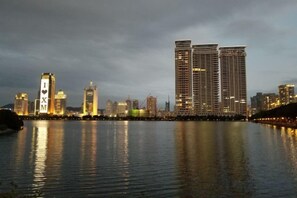 Unclassified image, 3 of 42, button - HanTing Hotel (Xiamen Zhongshan Road Ferry) (Xiamen)